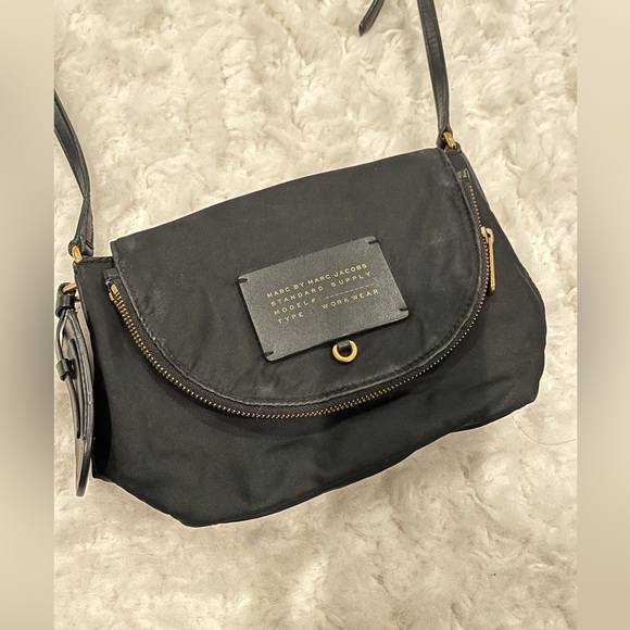 Marc Jacobs black nylon crossbody bag - Picture 1 of 5
